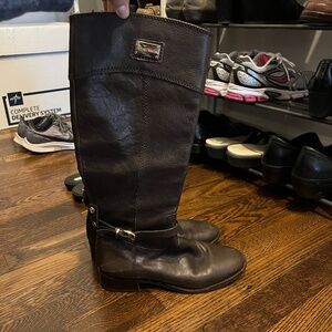 Antonio Melanie brown low heel boots size 7